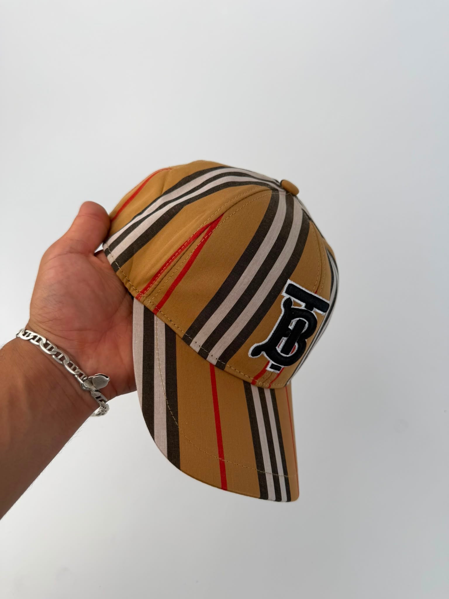 Gorra Burberry Rayas Beige Monograma TB